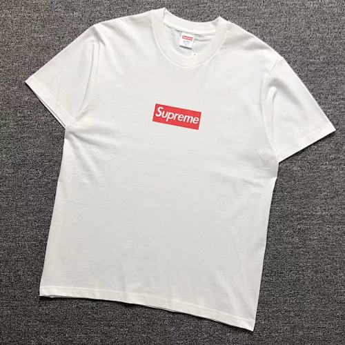 Supreme T-Shirt