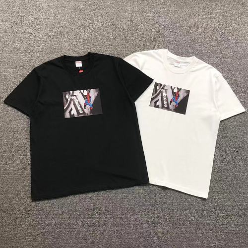 Supreme T-Shirt