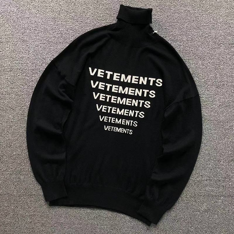 Vetements Sweater