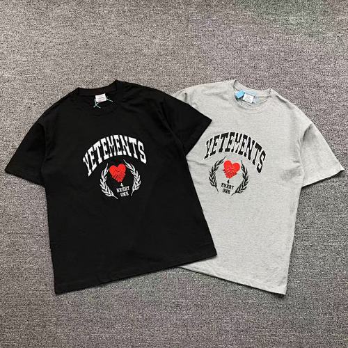 Vetements T-Shirt
