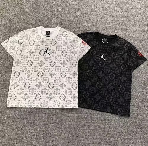 A RJ R AN T-Shirt
