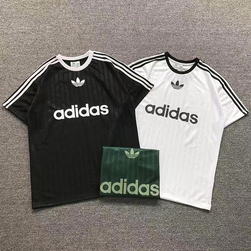 Adidas T-Shirt