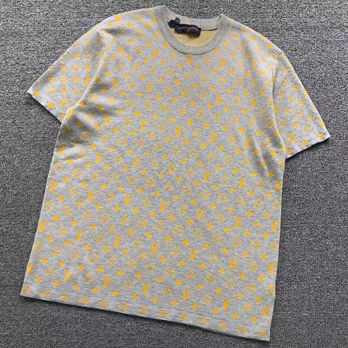 L T-Shirt Sweater