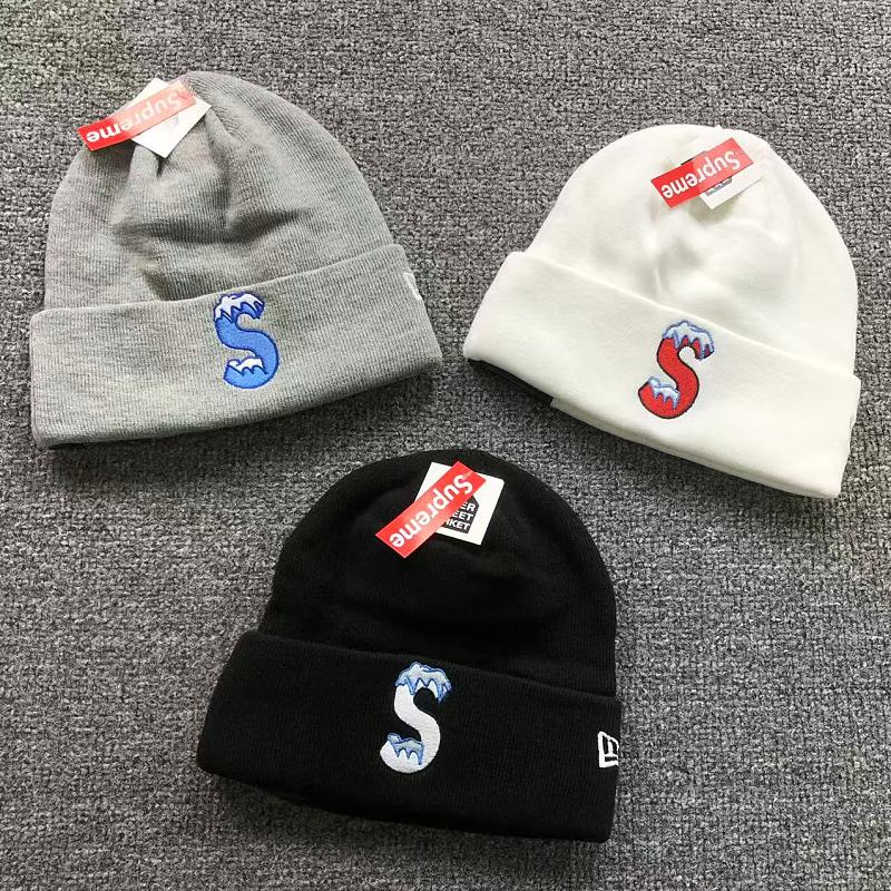 Supreme Hat