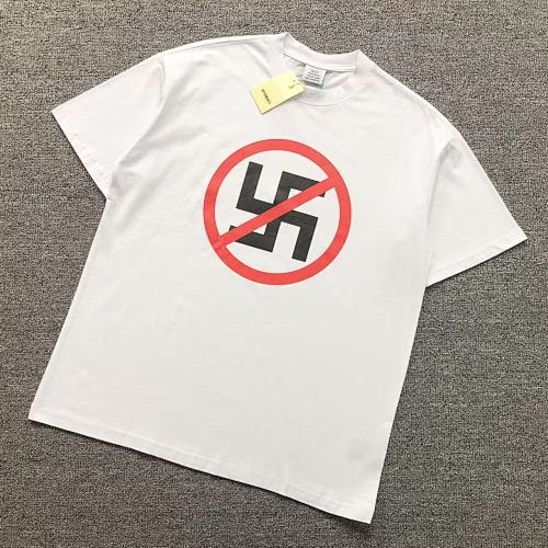 Vetements T-Shirt