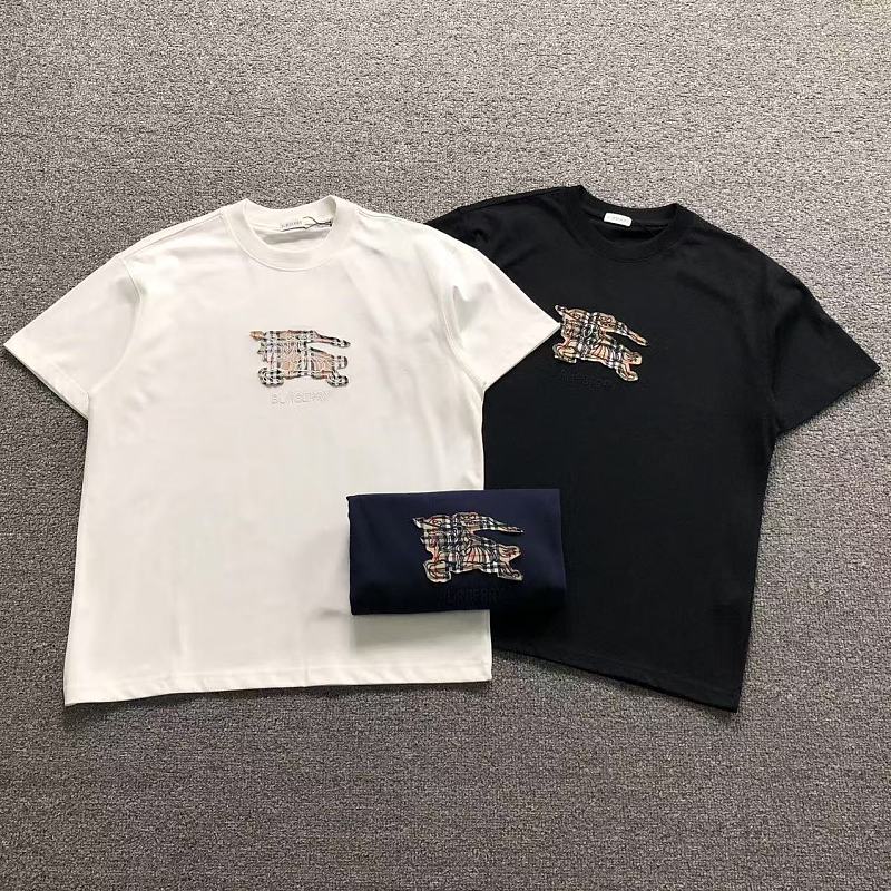 Burberry T-Shirt