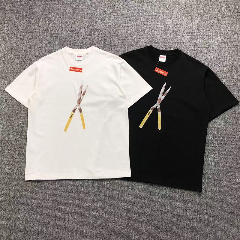Supreme T-Shirt