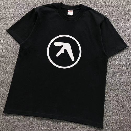 Supreme T-Shirt