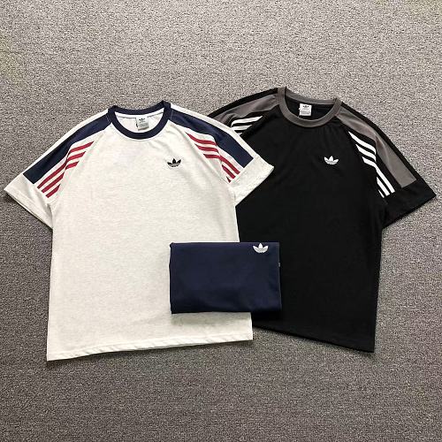 Adidas T-Shirt