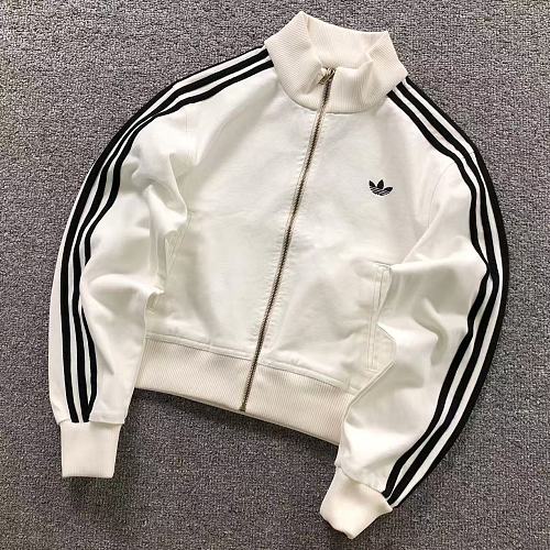 Adidas Jacket Femaie Styie