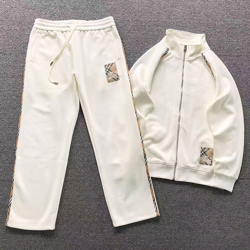 Burberry Hoodie Trousers Im 60kg I Wear Size L In The Phot