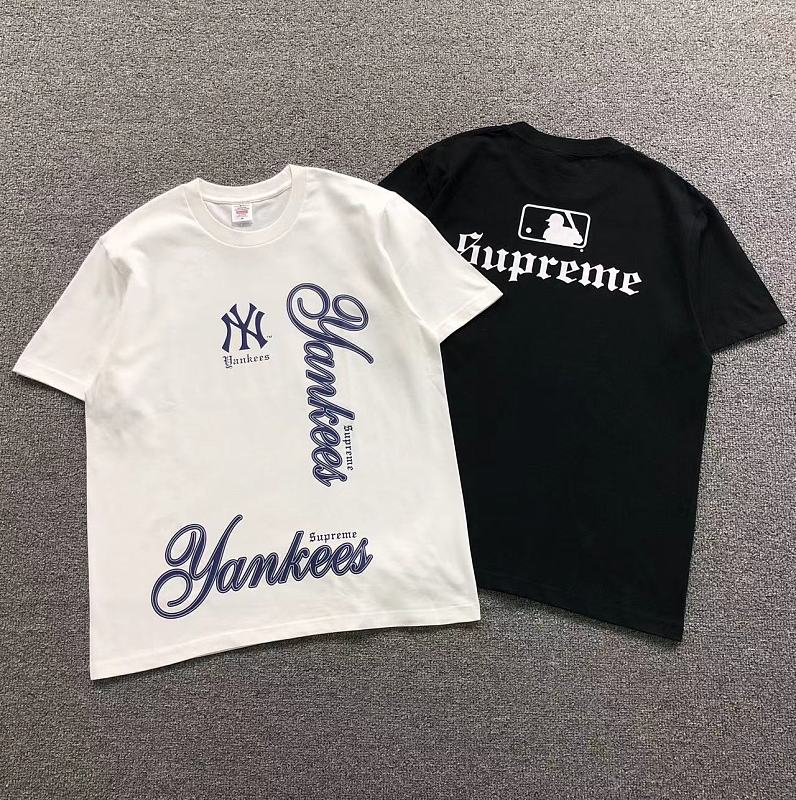 Supreme T-Shirt