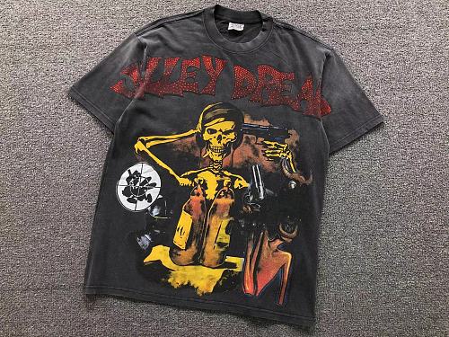V LL Y T-Shirt