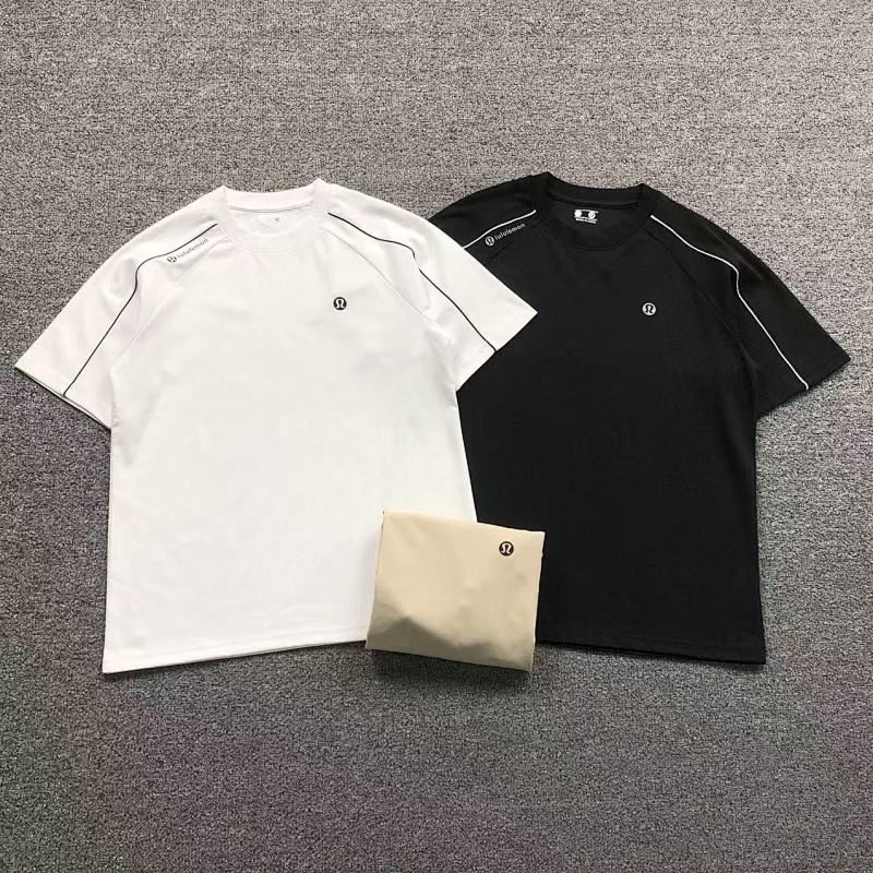 Lululemon T-Shirt