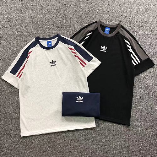 Adidas T-Shirt