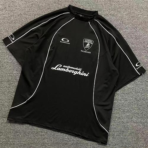 B L IA A T-Shirt