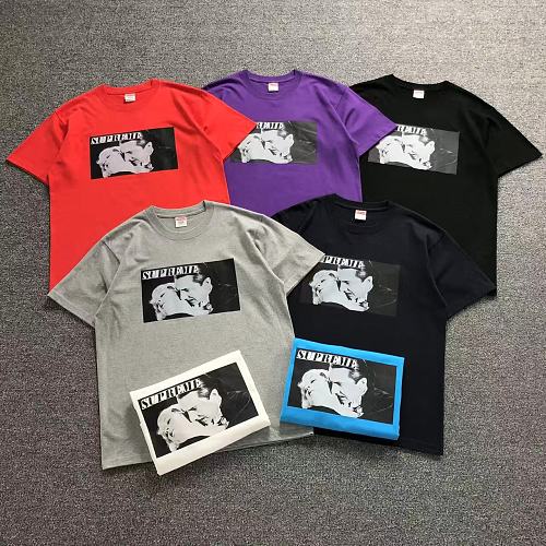 Supreme T-Shirt