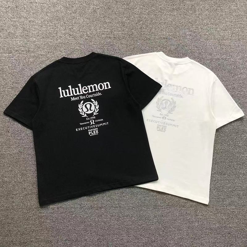 Lululemon T-Shirt