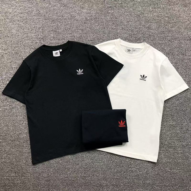 Adidas T-Shirt