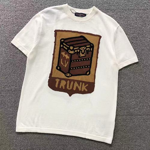 L T-Shirt Sweater
