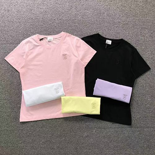 Burberry T-Shirt Femaie Styie