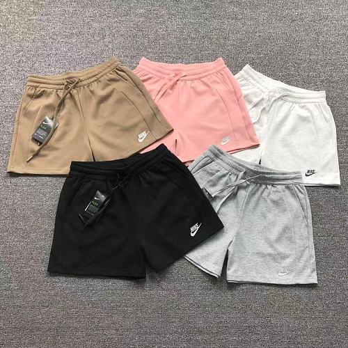 Nike Shorts Femaie Styie