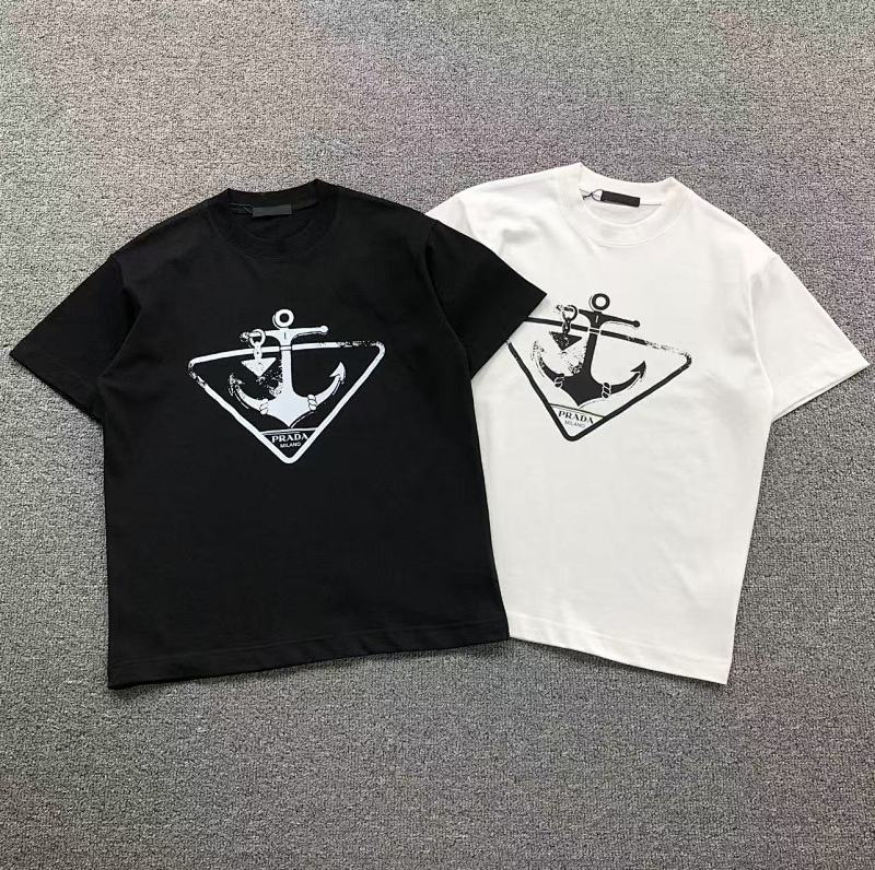 Prada T-Shirt