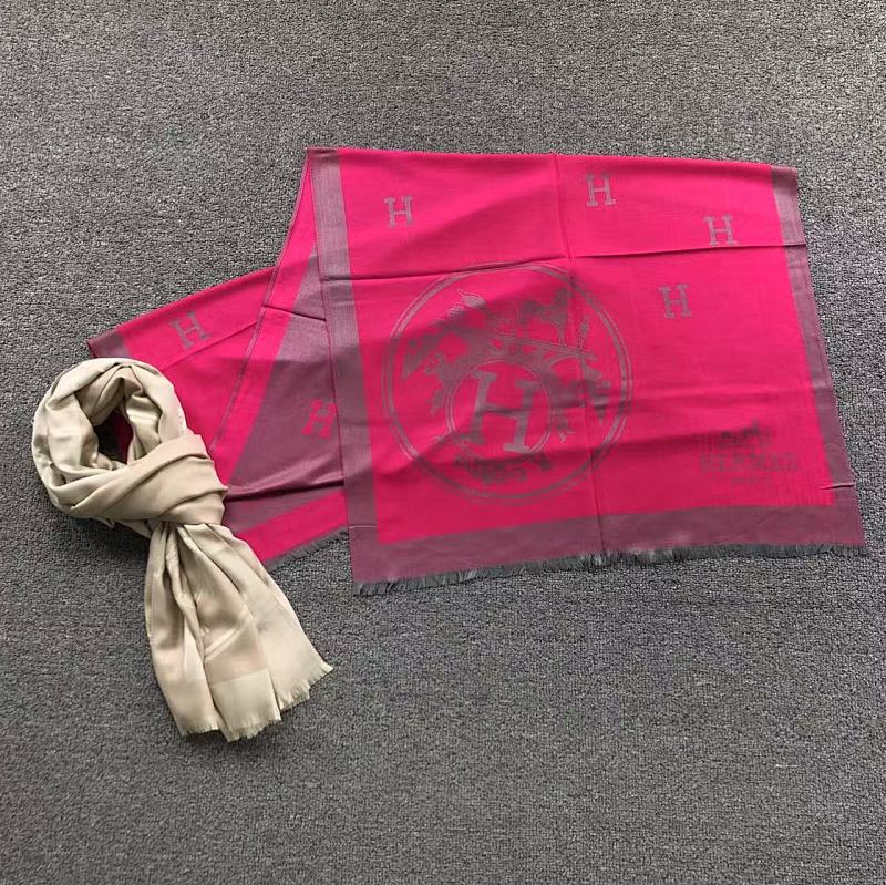 Hearts Scarf