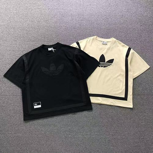 Adidas T-Shirt