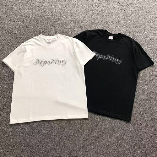 Supreme T-Shirt