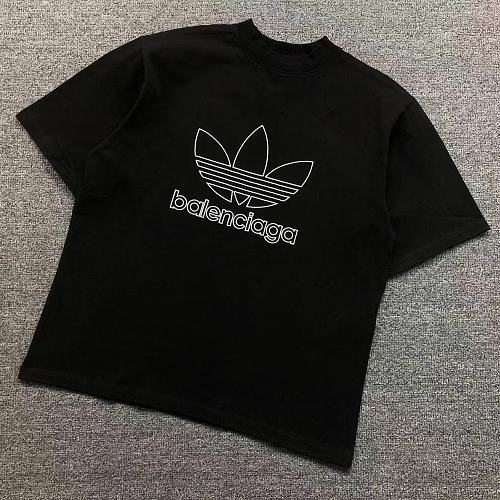 B L IA A Adidas T-Shirt