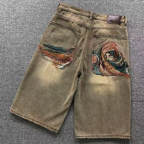 Der Chut E Shorts