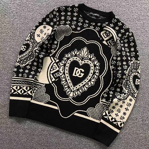 D LC GA A Sweater