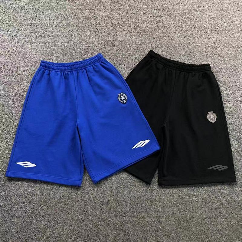 B L IA A Shorts