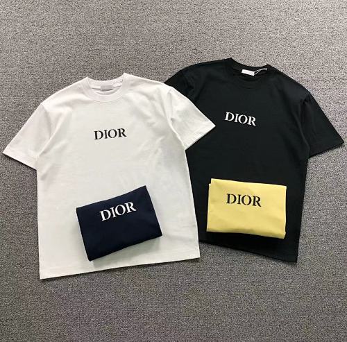 Dior T-Shirt