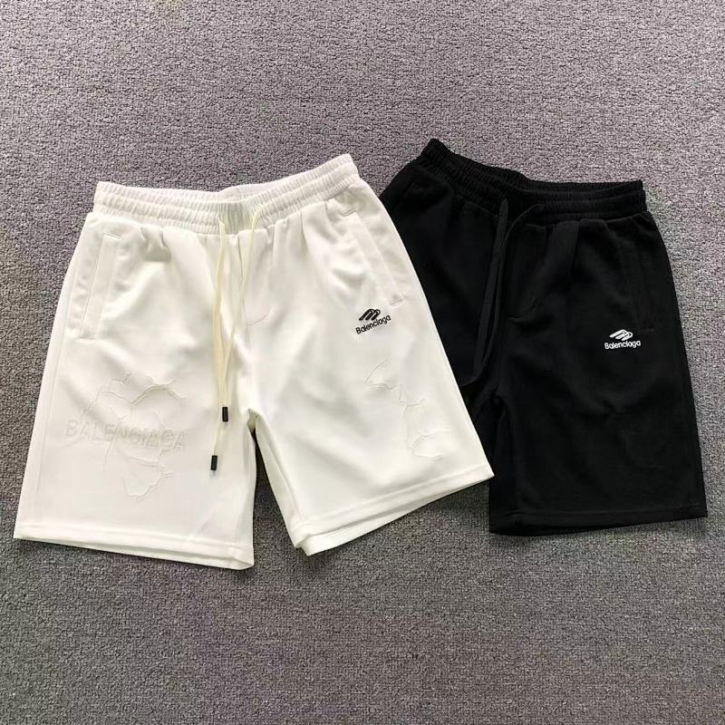 B L IA A Shorts