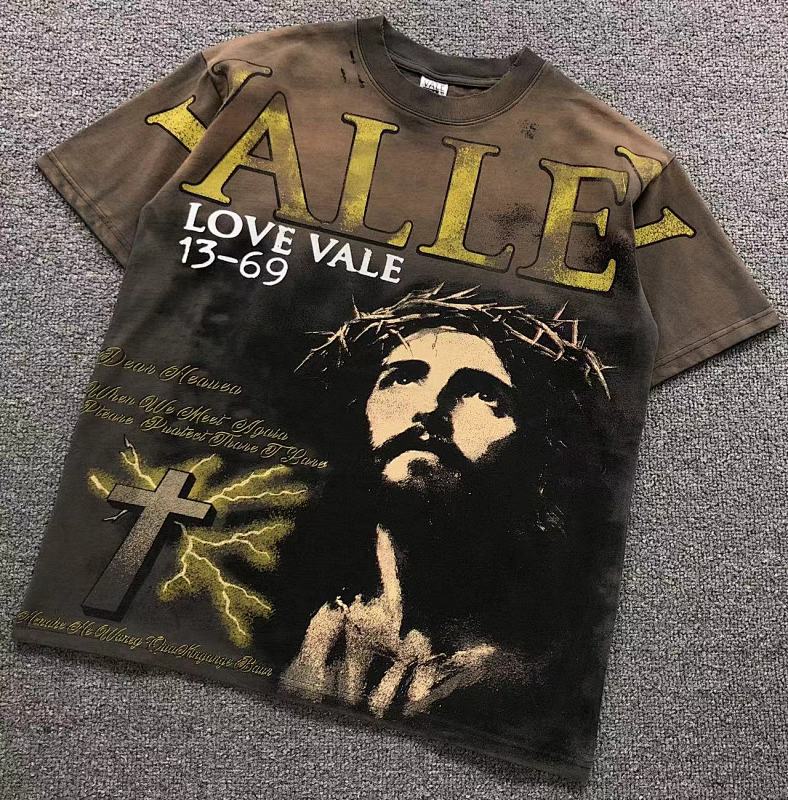 V LL Y T-Shirt