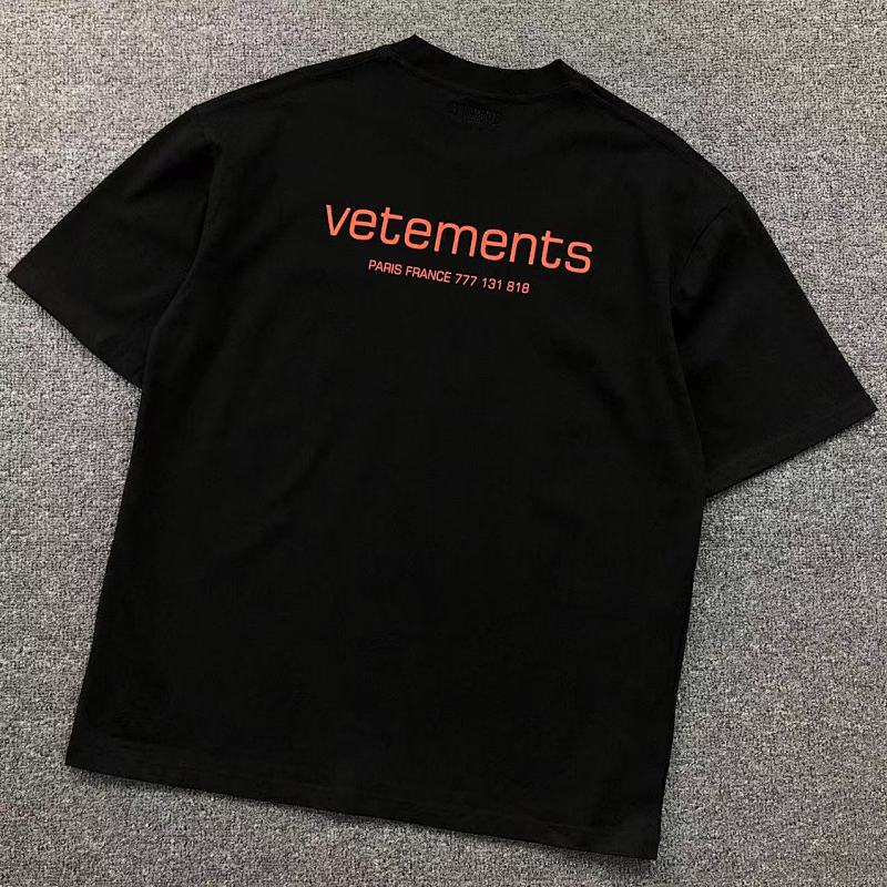 Vetements T-Shirt