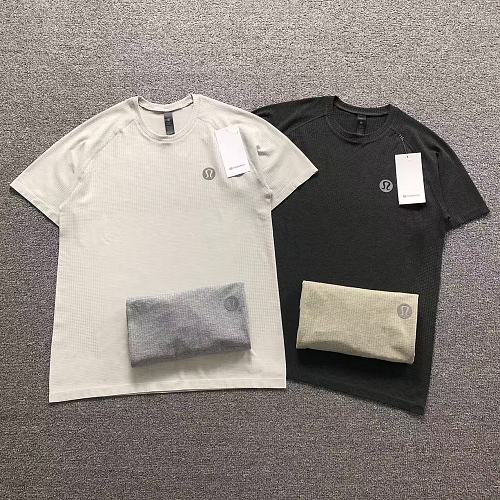 Lululemon T-Shirt
