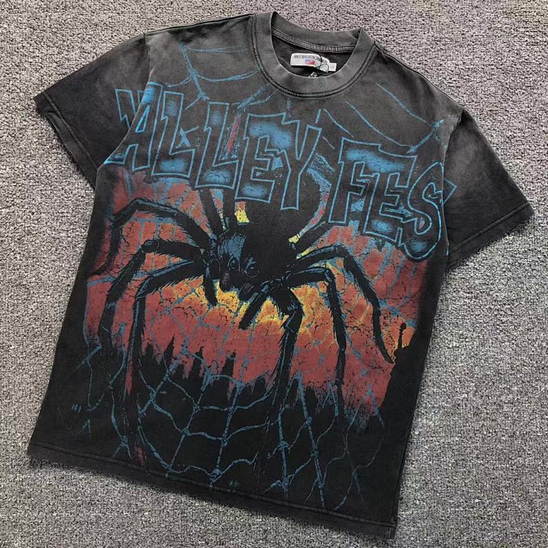 V LL Y T-Shirt