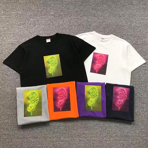 Supreme T-Shirt