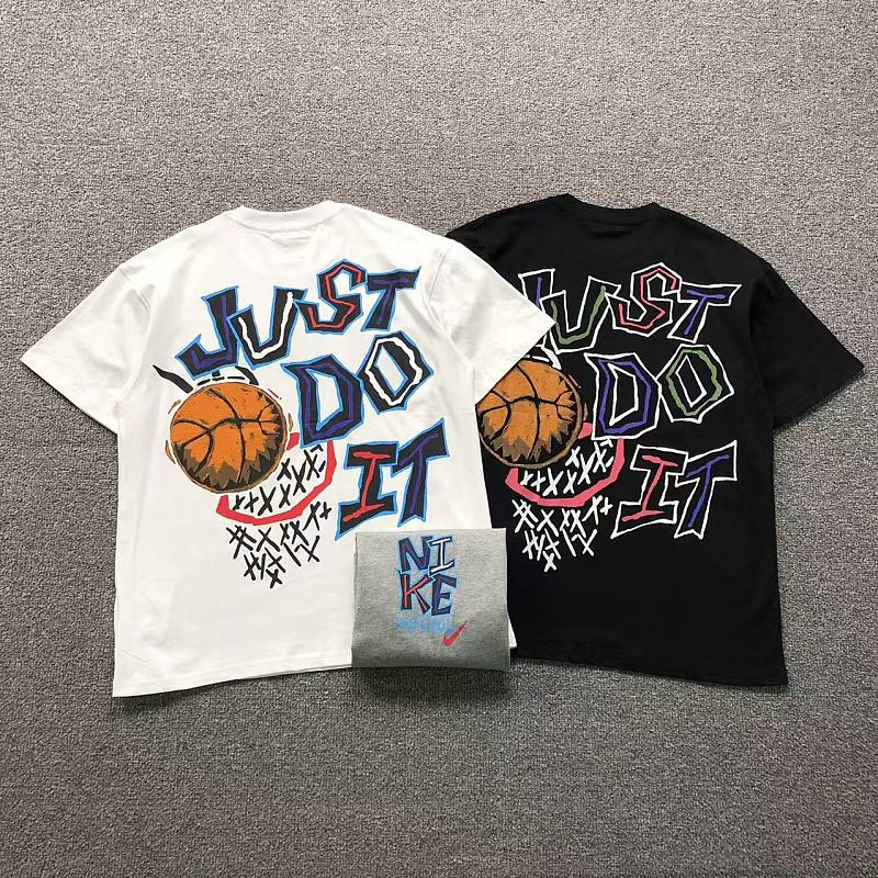 Nike T-Shirt