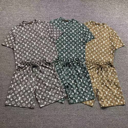 L Shorts T-Shirt