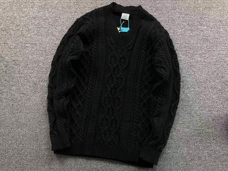 Vetements Sweater