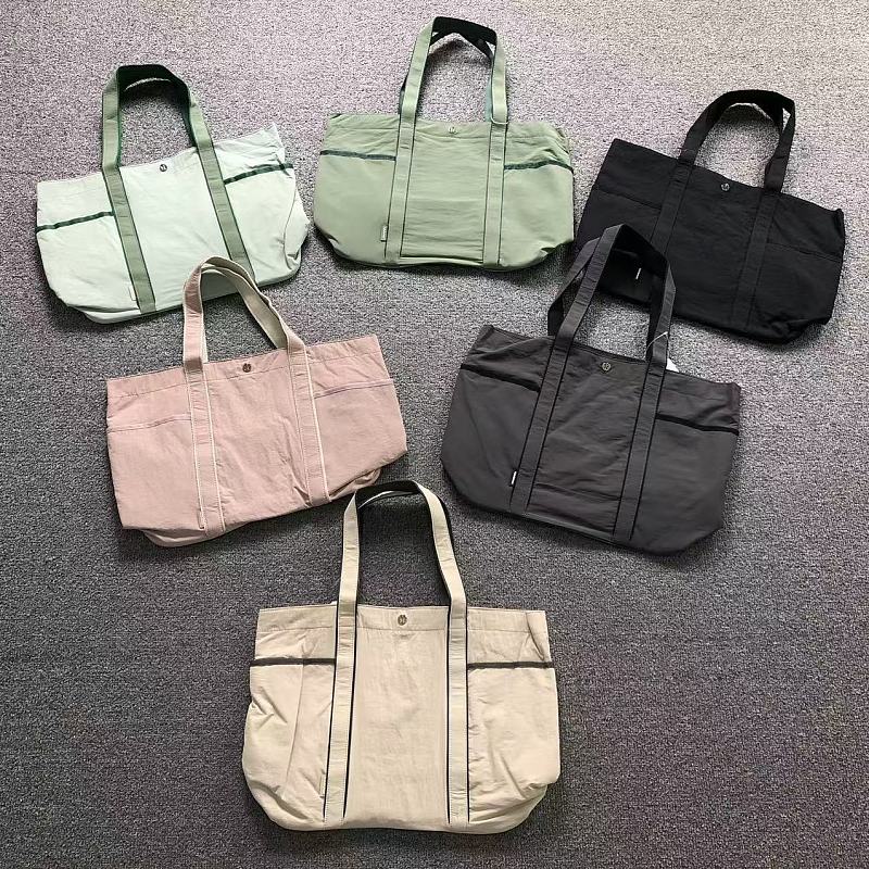 Lululemon Bag 4207030777 49CM 16CM