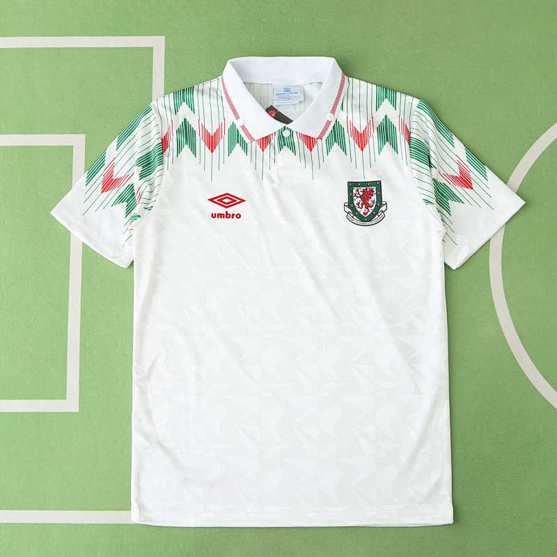 Wales Away Retro Fan Version