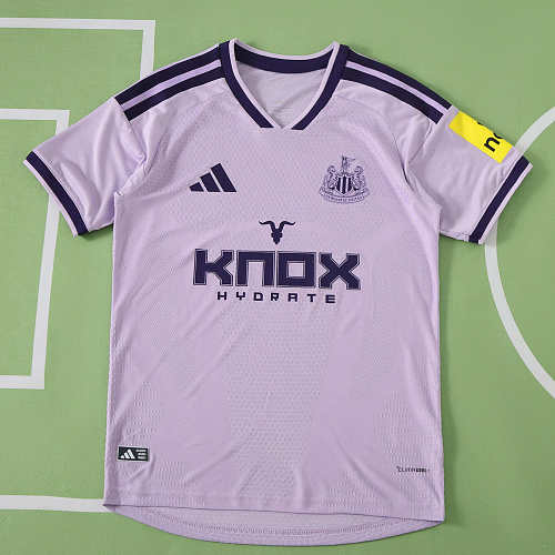 Newcastle United F.C. Third Player Version
