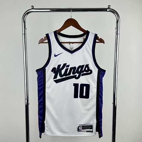 Nba Sacramento Kings 10 Derozan