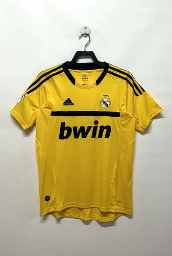 Real Madrid Yellow Goalkeeper Retro Fan Version