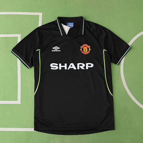Manchester United F.C. Third Retro Fan Version